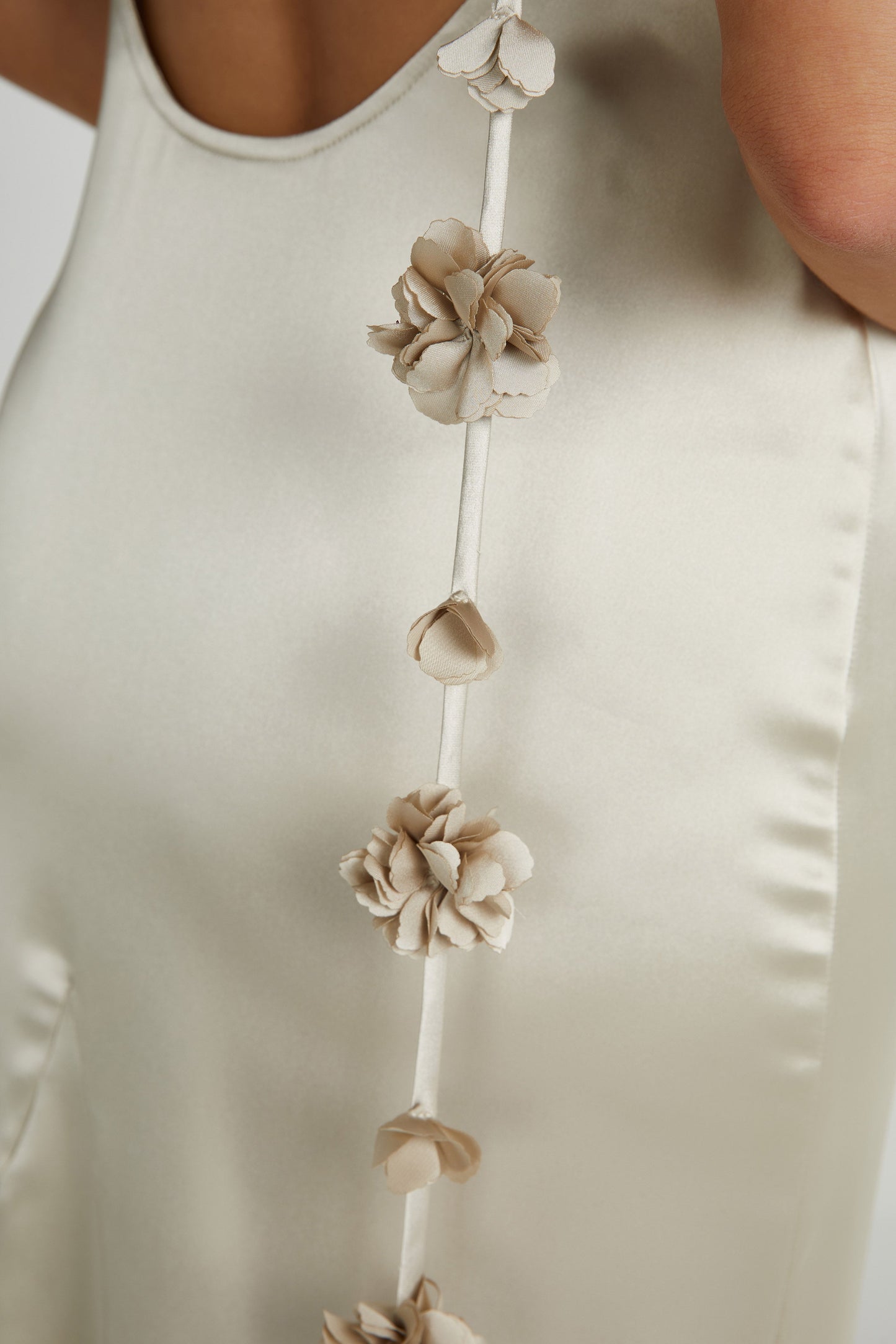 Vestido Zelvyn Gold